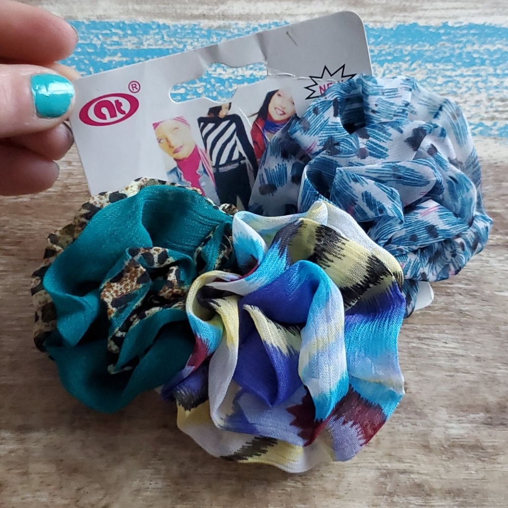 3 Vintage Clip In Printed Semi-Sheer Hair Bows
